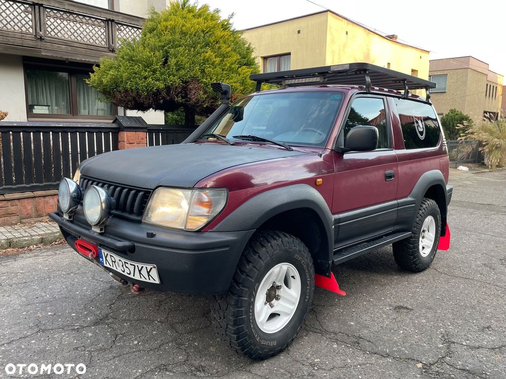 Toyota Land Cruiser - 1