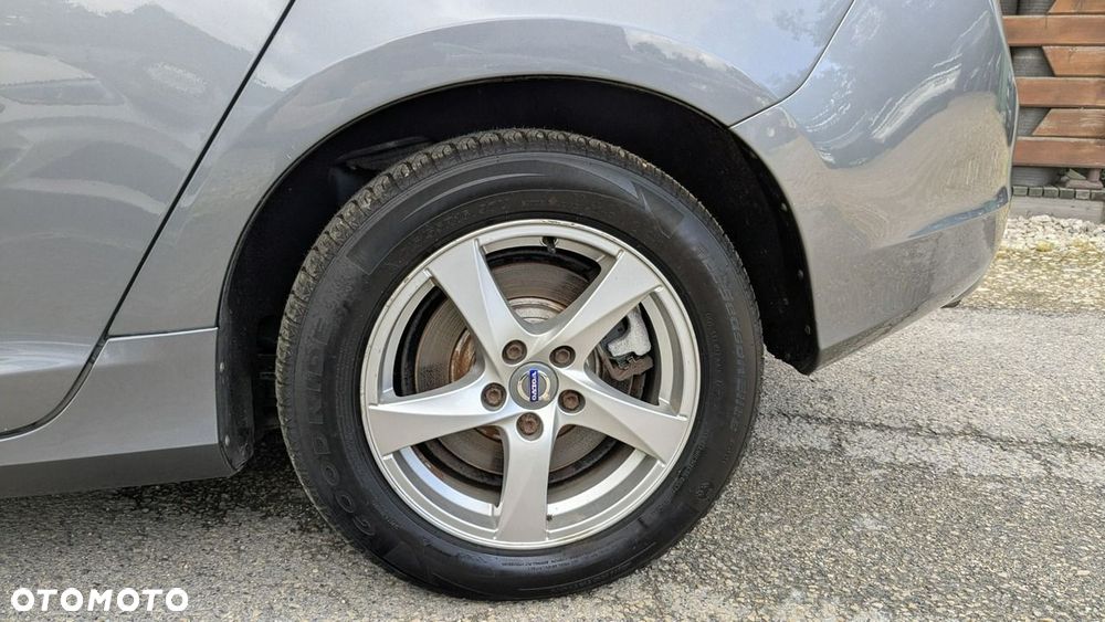 Volvo V60 D2 Kinetic - 39