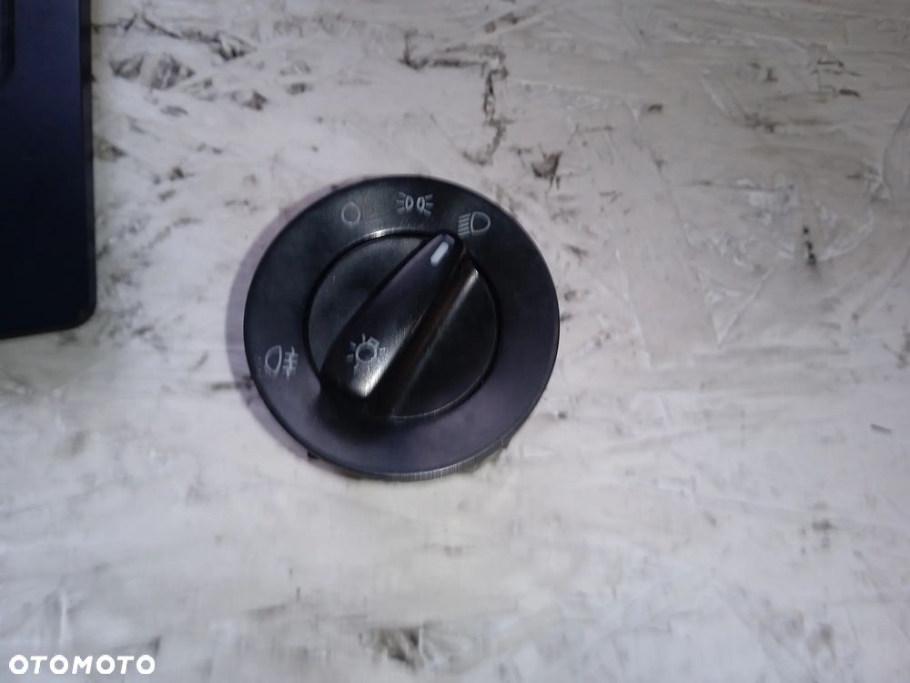Włącznik świateł 3B0941531B Skoda Fabia II  Włącznik świateł 3B0941531B Skoda Fabia II - 1