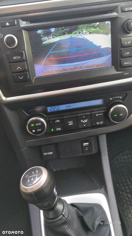 Toyota Auris 1.4 D-4D Premium EU5 - 8