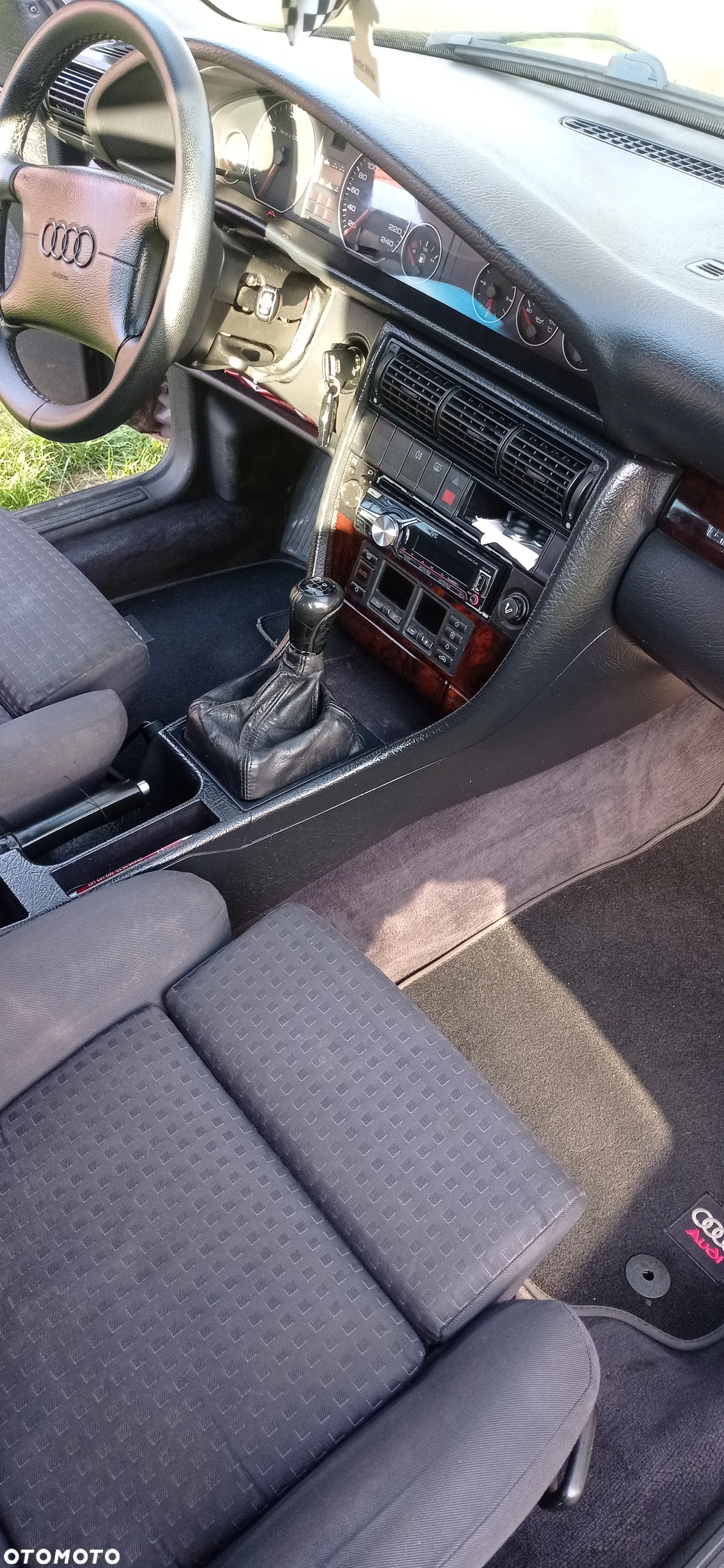 Audi A6 - 12