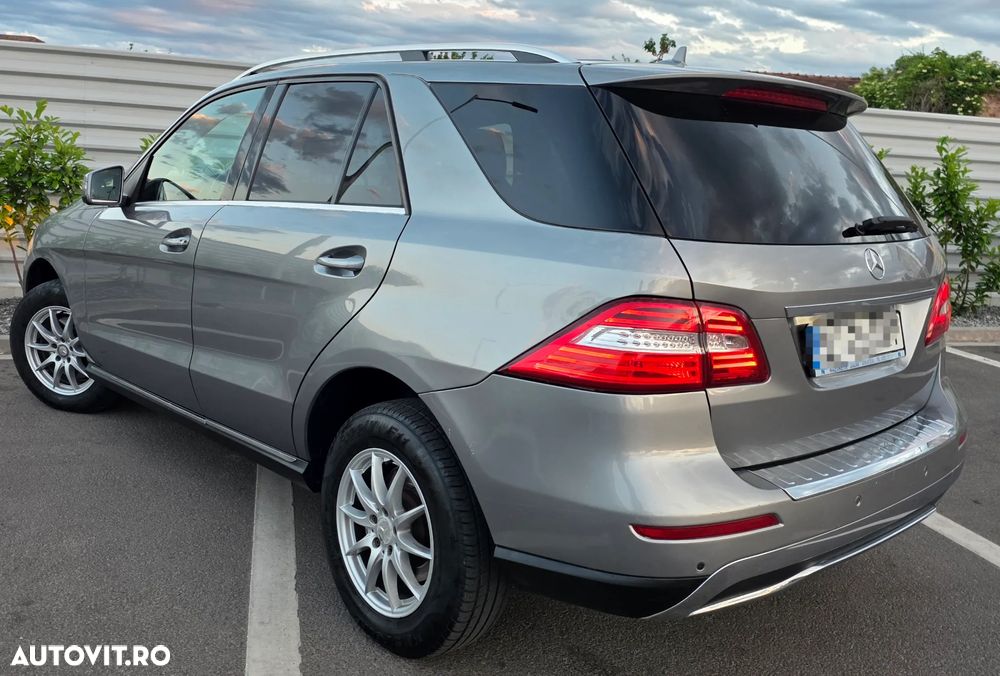 Mercedes-Benz ML - 15