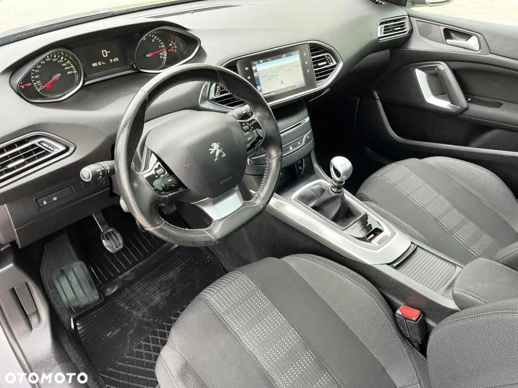Peugeot 308 SW 1.6 e-HDi Allure S&S - 25