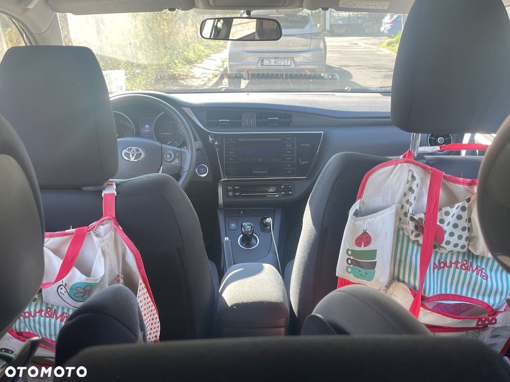 Toyota Auris - 14