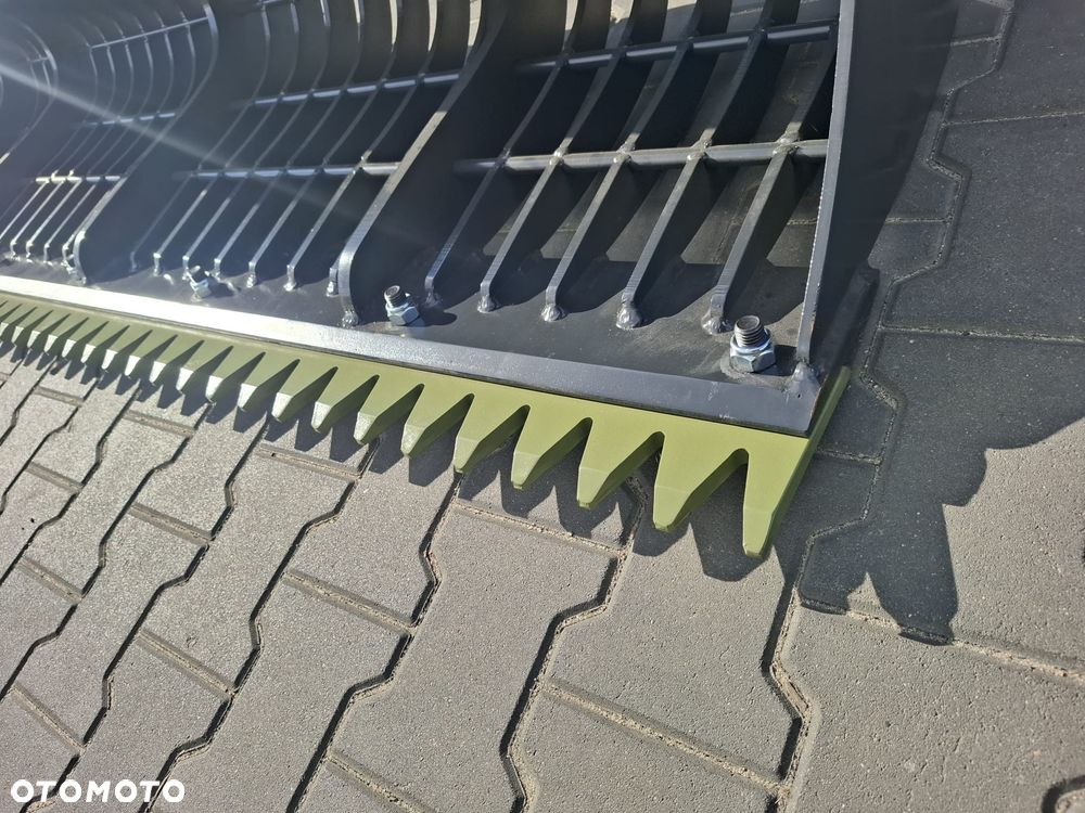 Łyżka skarpowa przesiewowa 340cm JCB JS 130 - 5