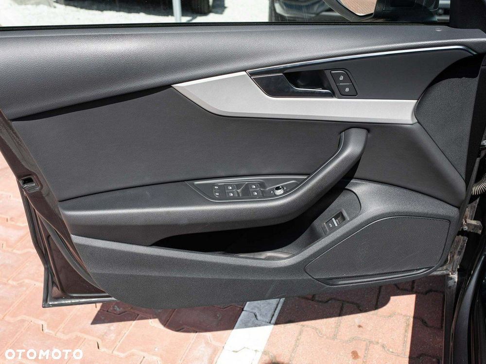 Audi A4 Avant - 12