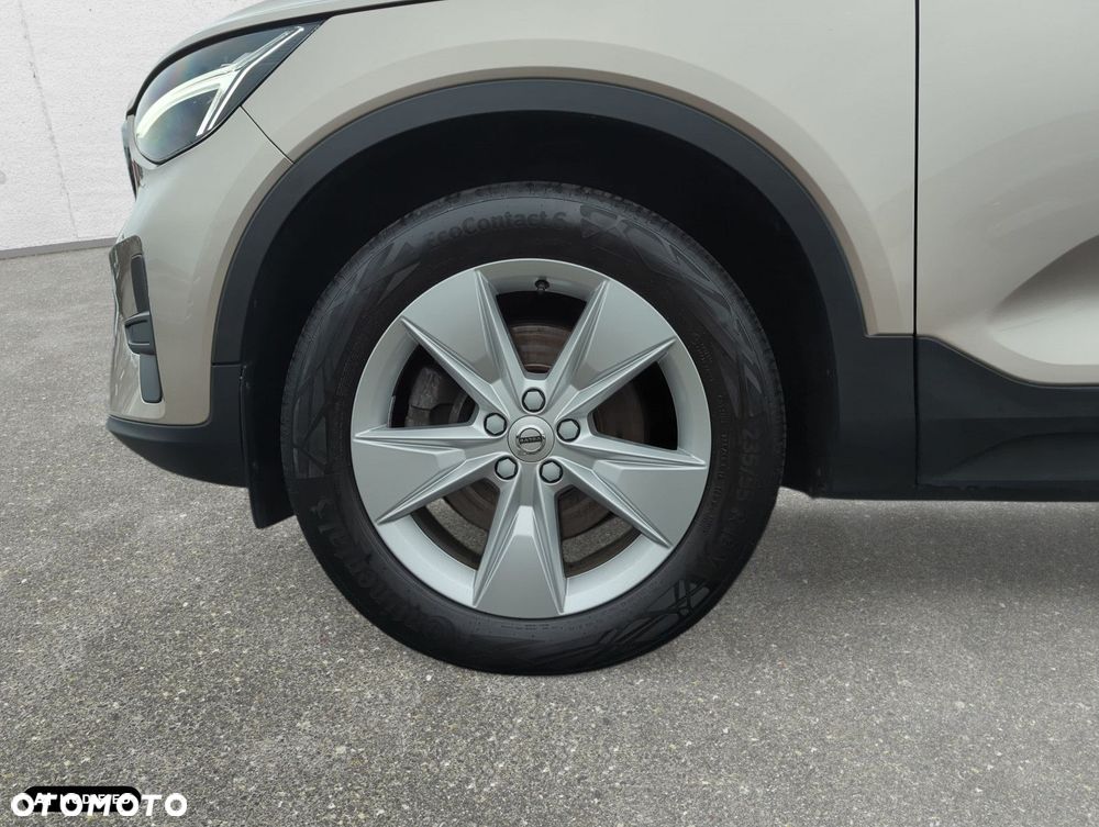 Volvo XC 40 - 18