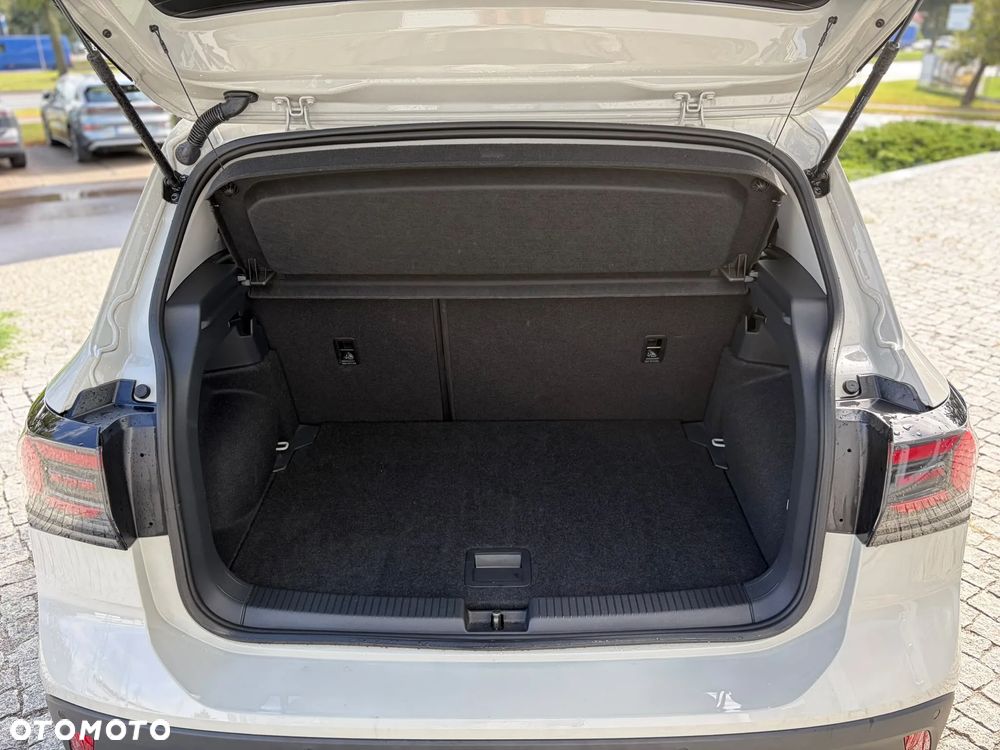 Volkswagen T-Cross 1.0 TSI Life Plus - 15