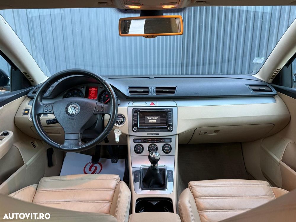 Volkswagen Passat - 9