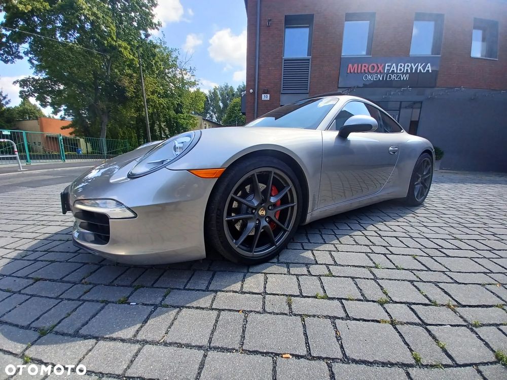 Porsche 911 Carrera S PDK - 11