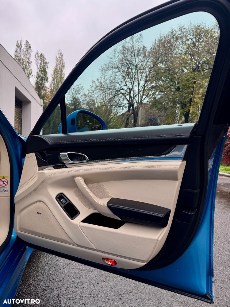 Porsche Panamera 3.0 PDK 4S Executive - 36