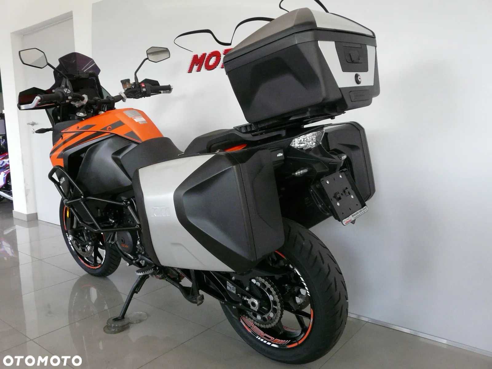 KTM Adventure - 16