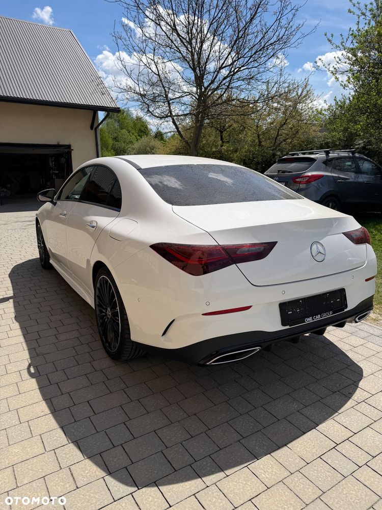 Mercedes-Benz CLA 200 mHEV 8G-DCT - 4