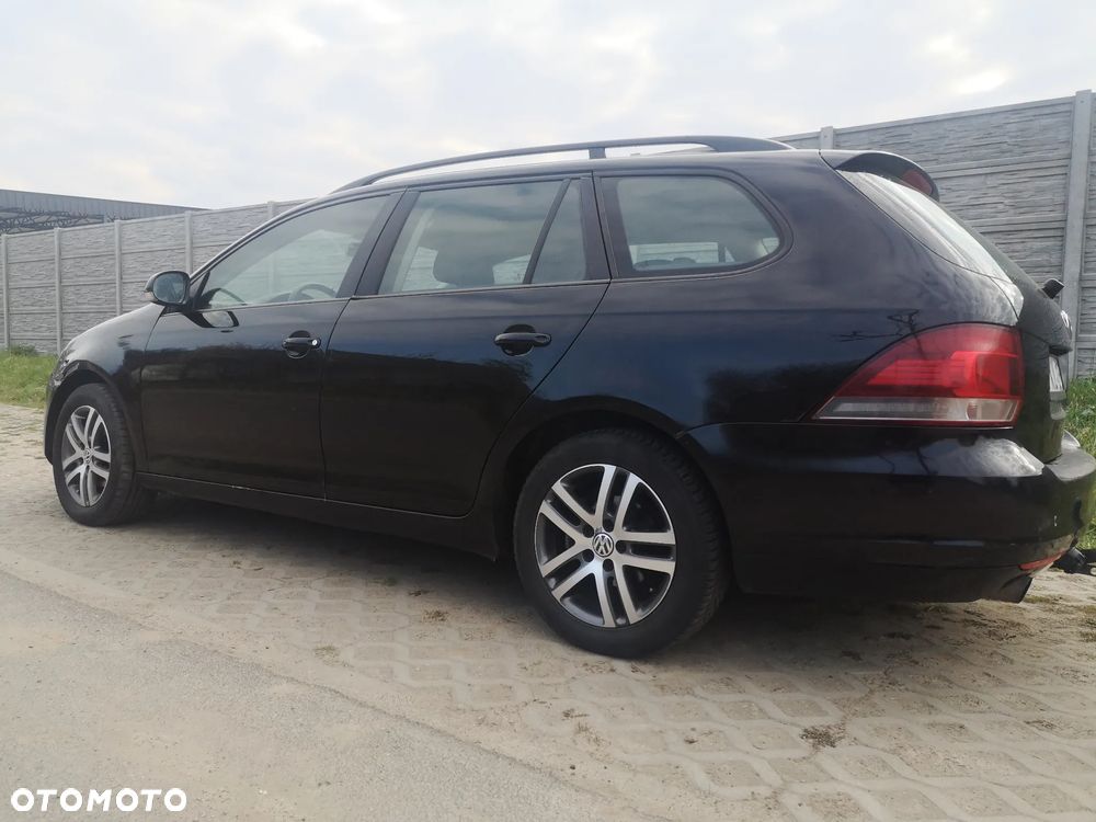 Volkswagen Golf 1.6 TDI BlueMot Trendline DSG - 12
