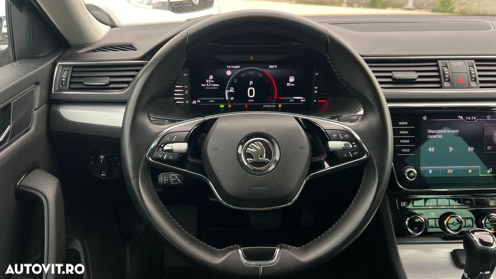 Skoda Superb 2.0 TDI DSG Ambition - 16