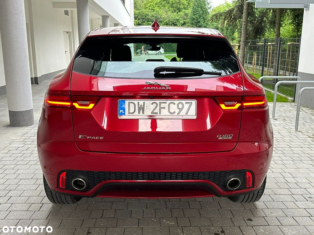 Jaguar E-Pace - 5