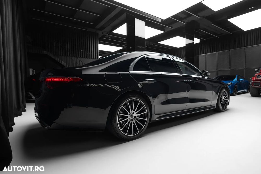 Mercedes-Benz S 500 4MATIC MHEV - 10