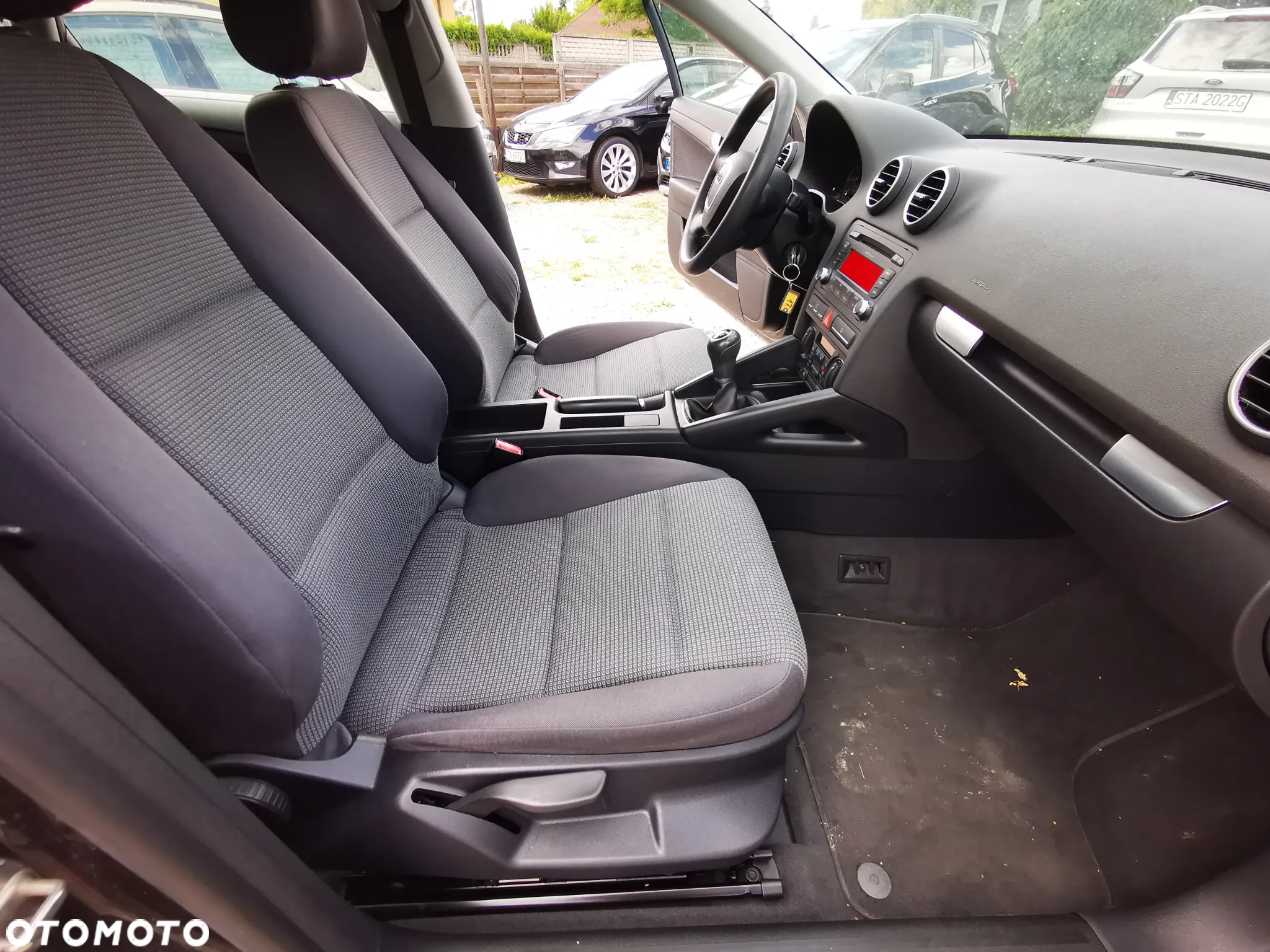 Audi A3 1.6 Attraction - 13