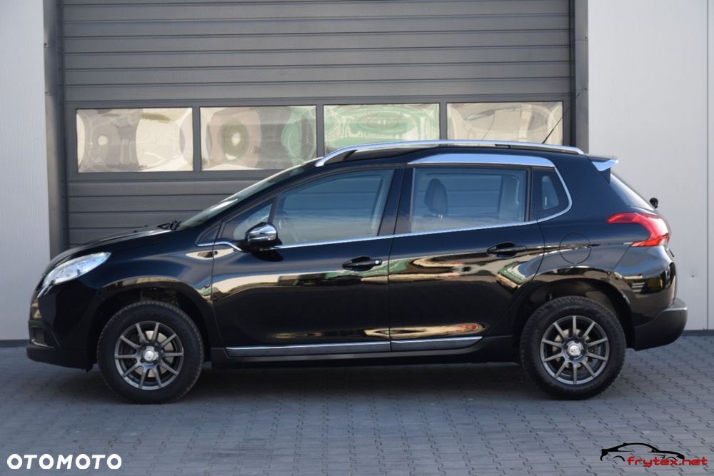Peugeot 2008 - 8