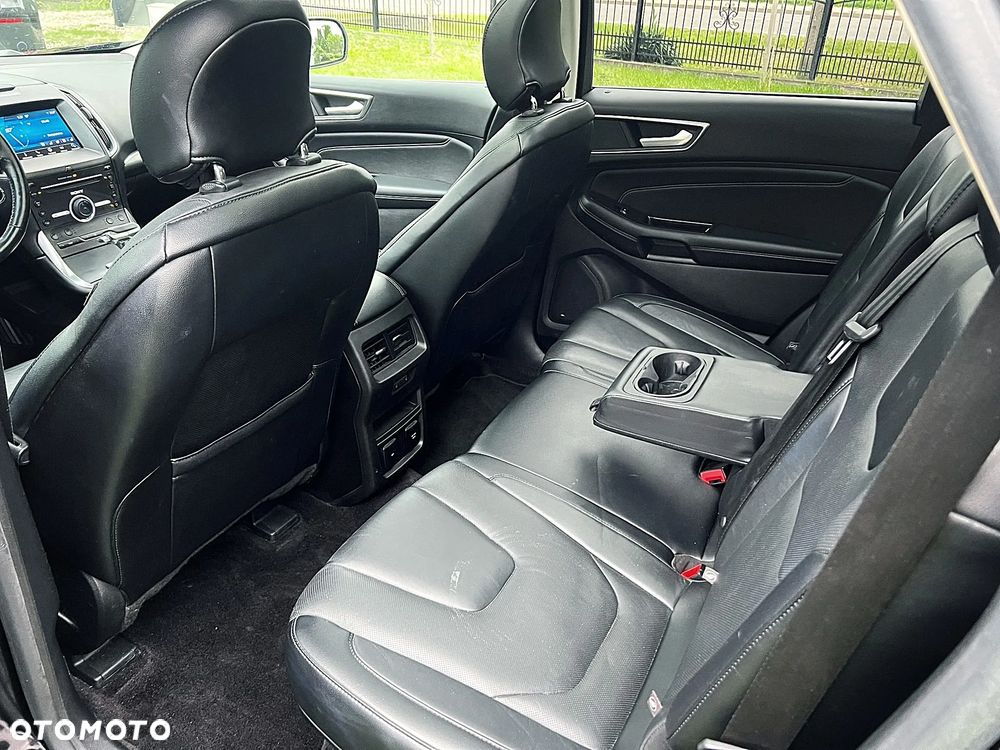 Ford Edge - 17
