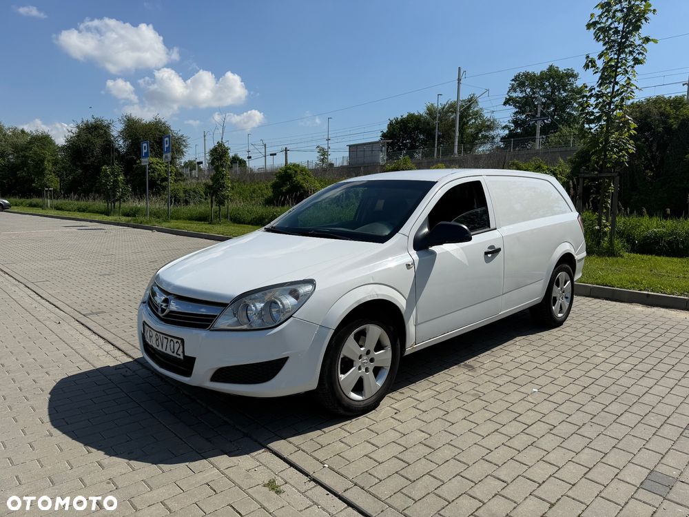 Opel Astra 1.3 CDTI Cosmo - 11