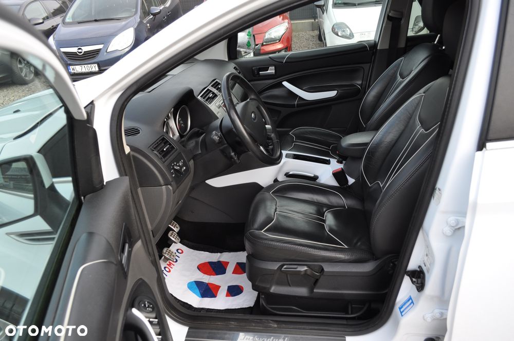 Ford Kuga 2.0 TDCi 4x4 Individual - 14