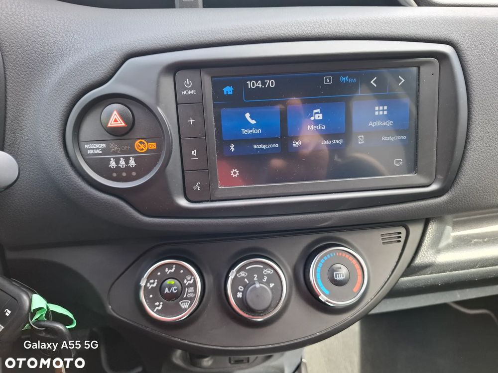 Toyota Yaris 1.5 Premium - 24