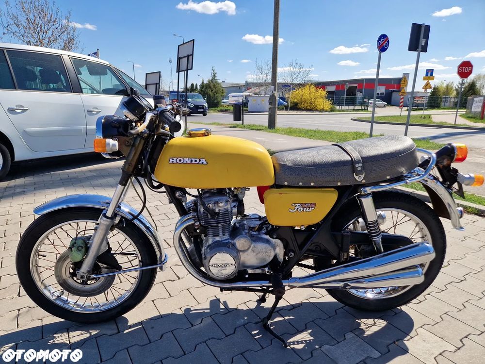 Honda CB - 1