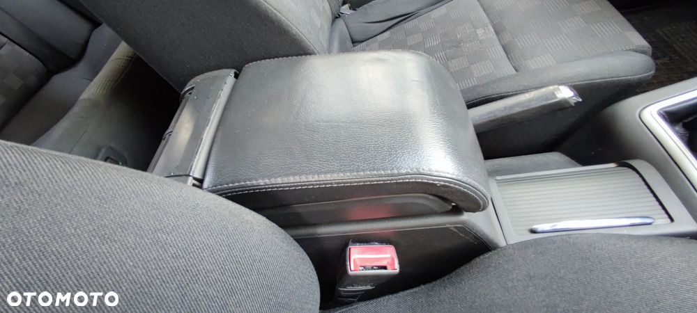 Opel Vectra 1.8 Elegance - 17