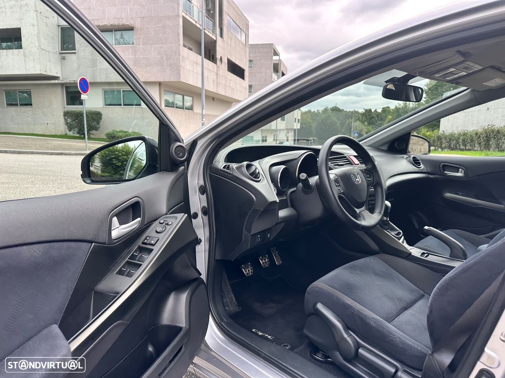 Honda Civic 1.6 i-DTEC Comfort - 22
