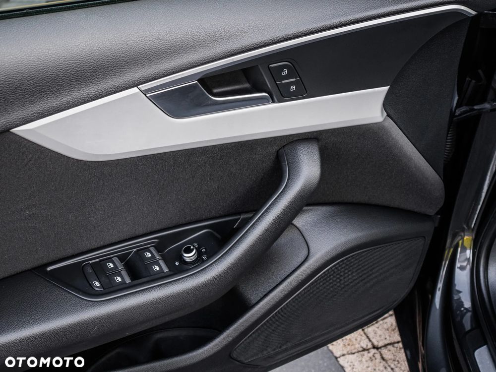 Audi A4 Avant 2.0 TDI DPF Ambition - 25