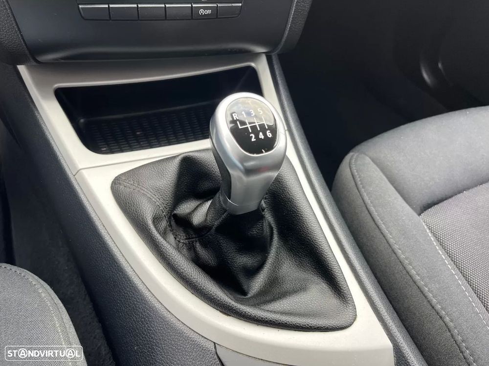 BMW 118 d DPF Edition Sport - 44