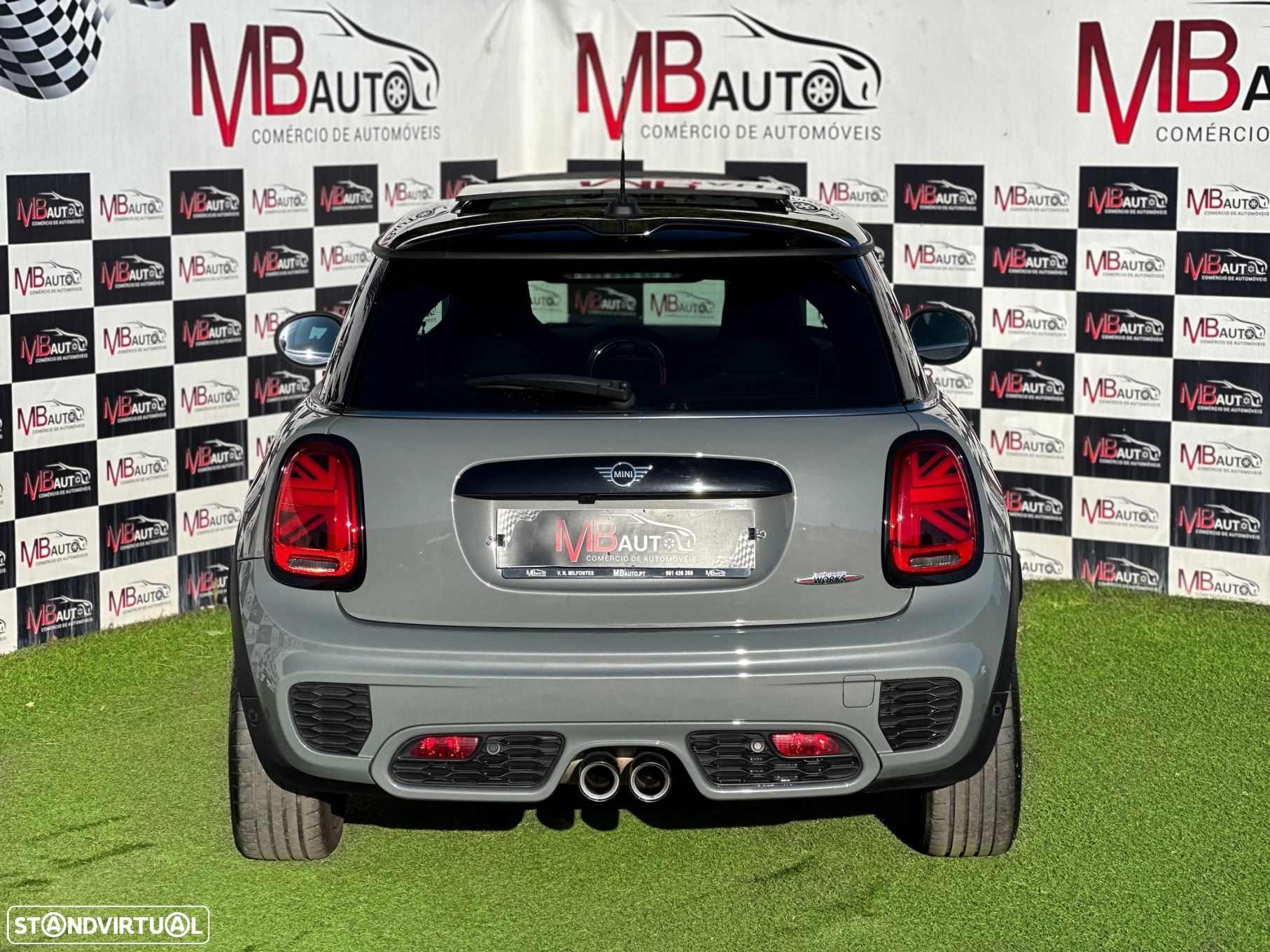 MINI 3 Portas John Cooper Works - 14
