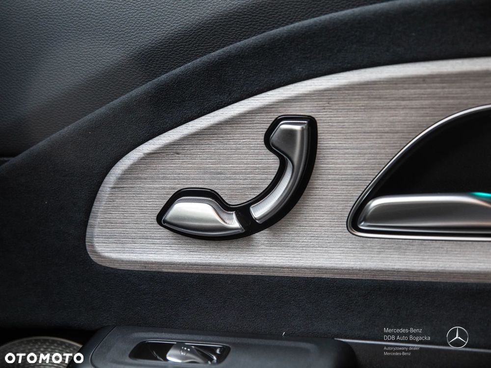 Mercedes-Benz CLA 220 mHEV 4-Matic 8G-DCT - 8