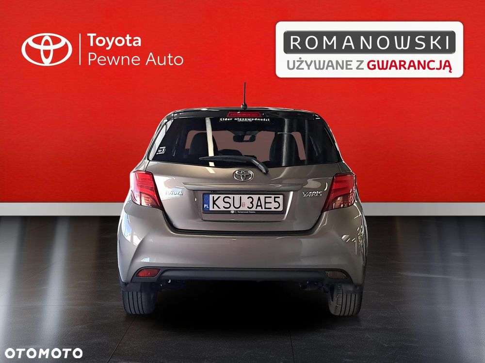 Toyota Yaris 1.33 Selection Platinum - 9