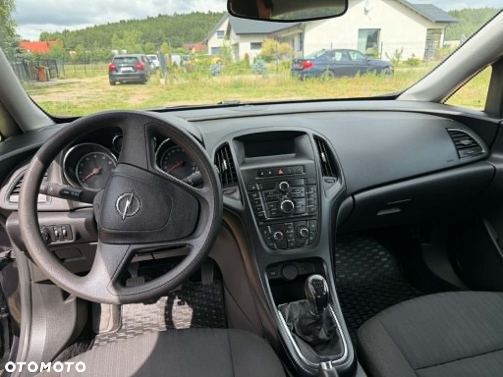Opel Astra - 9