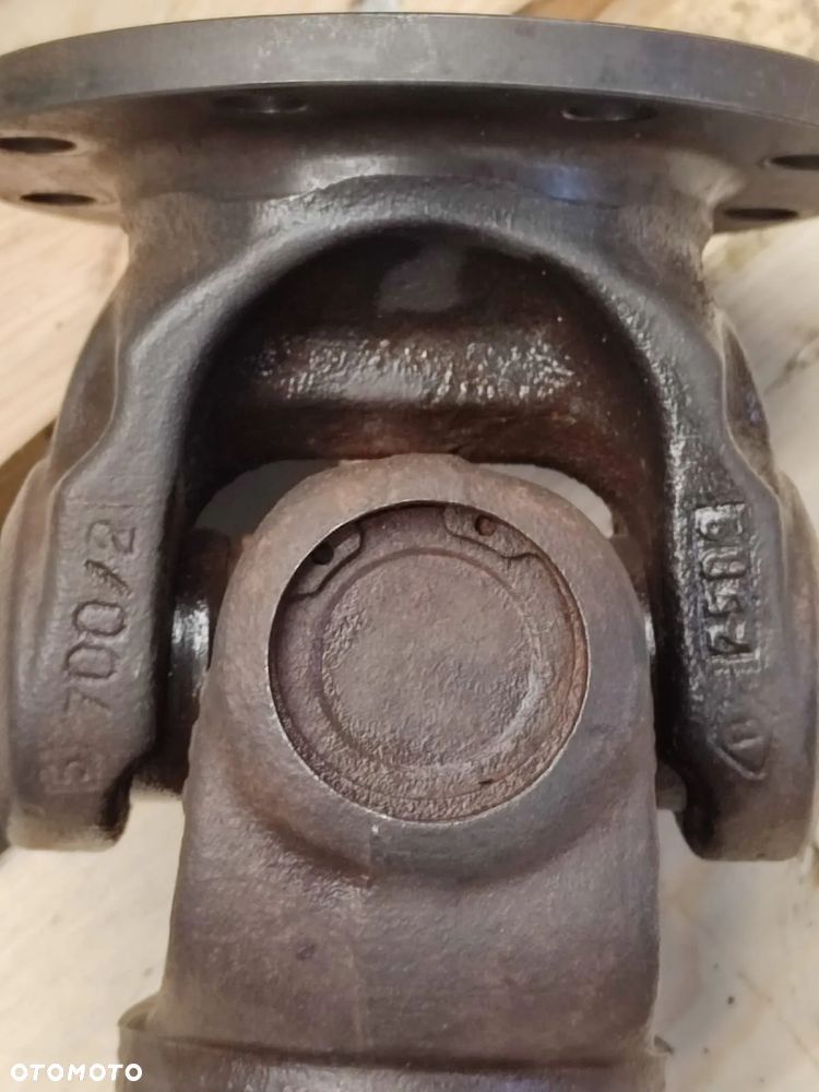 Wał kardana 2525023 Massey Ferguson 7614 - 9