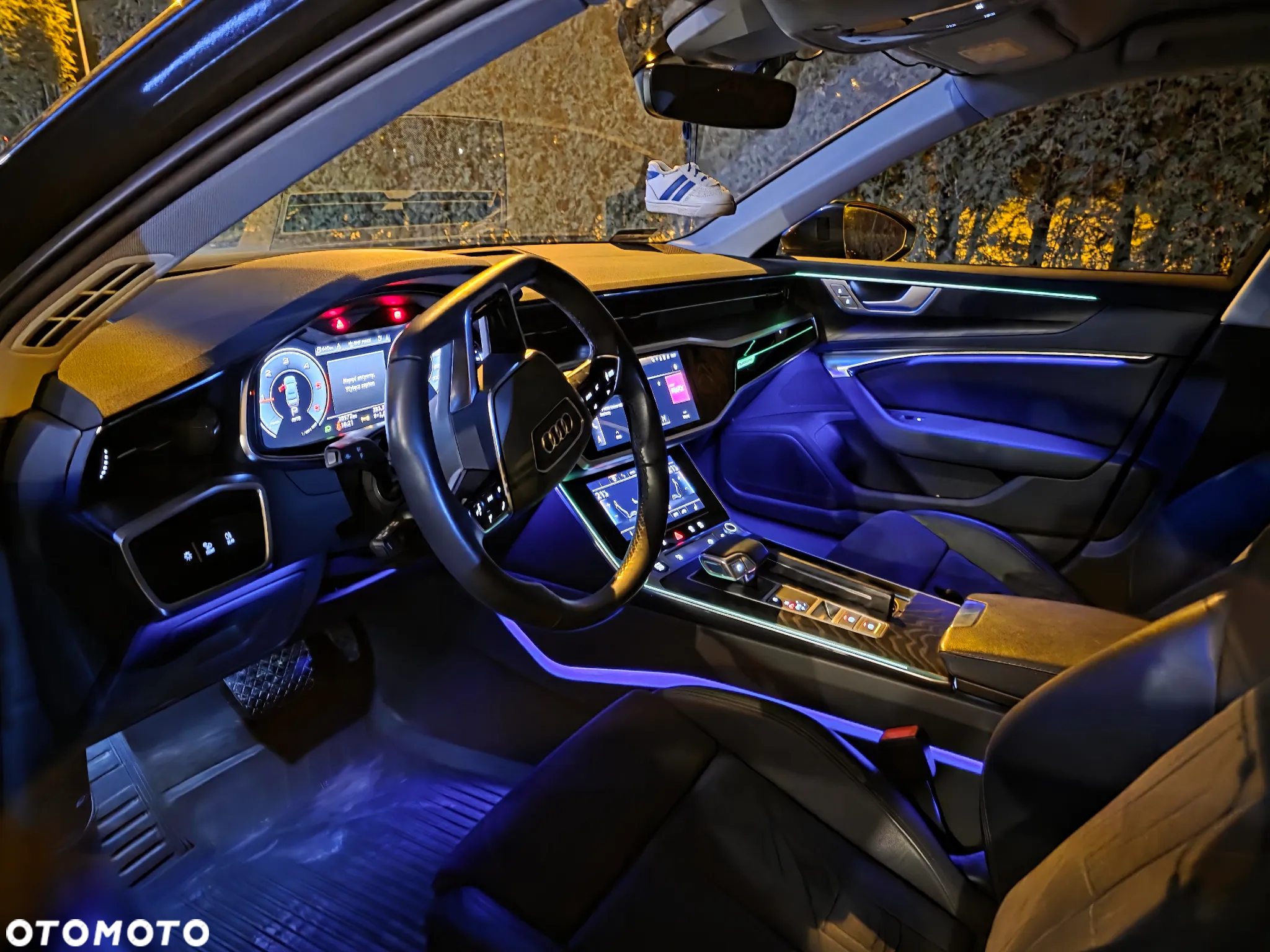 Audi A6 - 6
