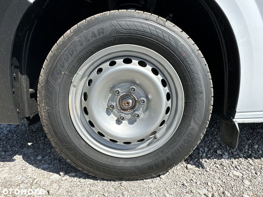 Volkswagen Transporter Furgon, 2,0TDI 150KM, 6-bieg.manualna, r.o :3500 mm - 19
