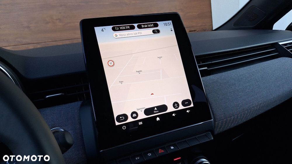 Renault Clio TCe 90 X-tronic INTENS - 24