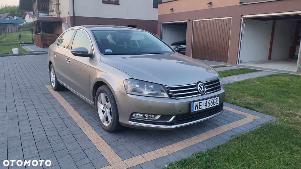 Volkswagen Passat 1.4 TSI Trendline - 30