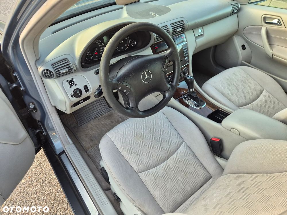 Mercedes-Benz Klasa C 200 CDI Automatik Classic - 25