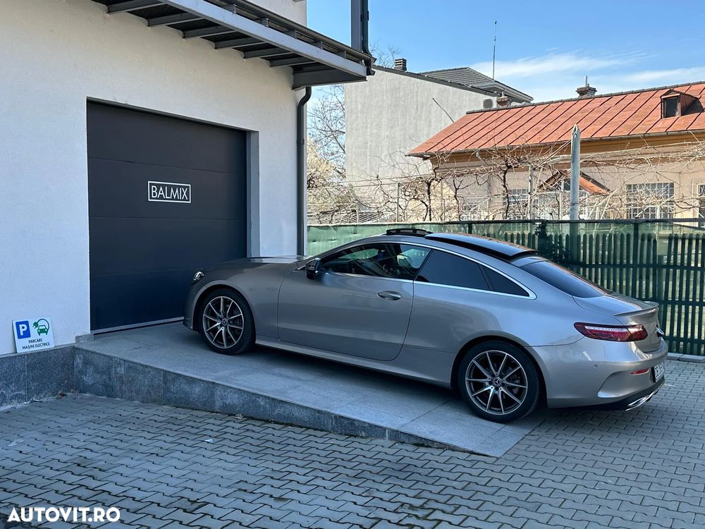 Mercedes-Benz E 220 d Coupe 9G-TRONIC AMG Line - 3