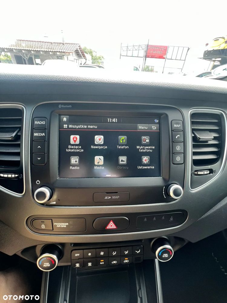Kia Carens 1.6 GDI M - 32