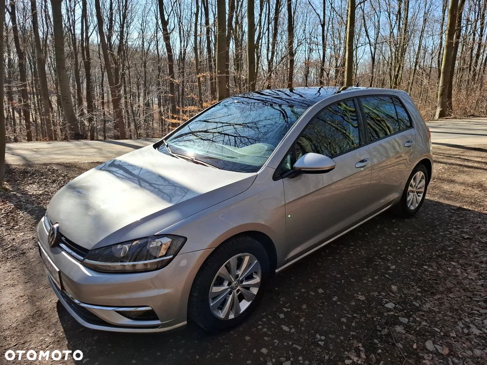 Volkswagen Golf 1.6 TDI SCR DSG Comfortline - 2