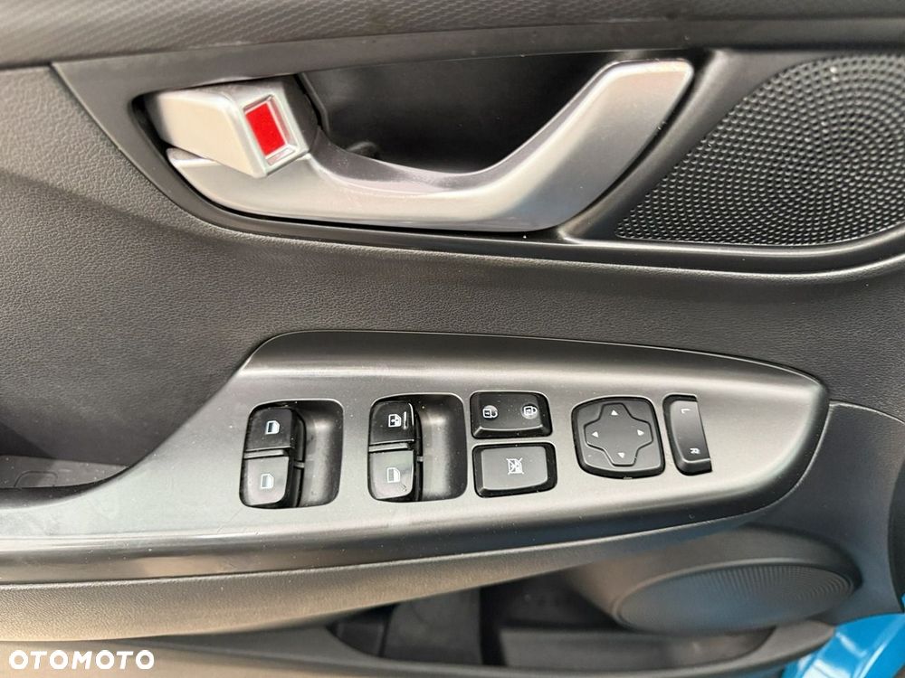 Hyundai Kona - 15