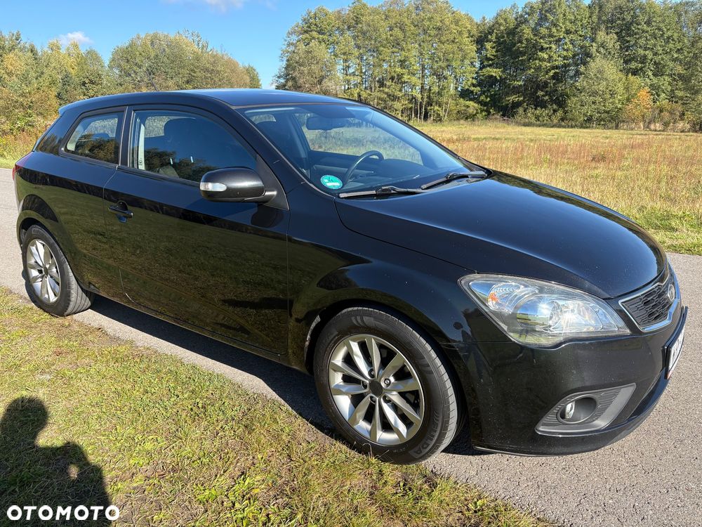 Kia Ceed 1.6 Crdi Comfort + - 4
