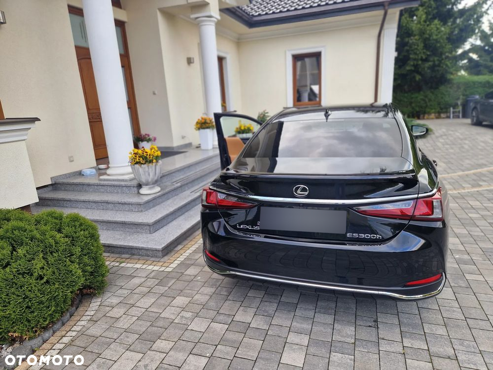 Lexus ES - 13