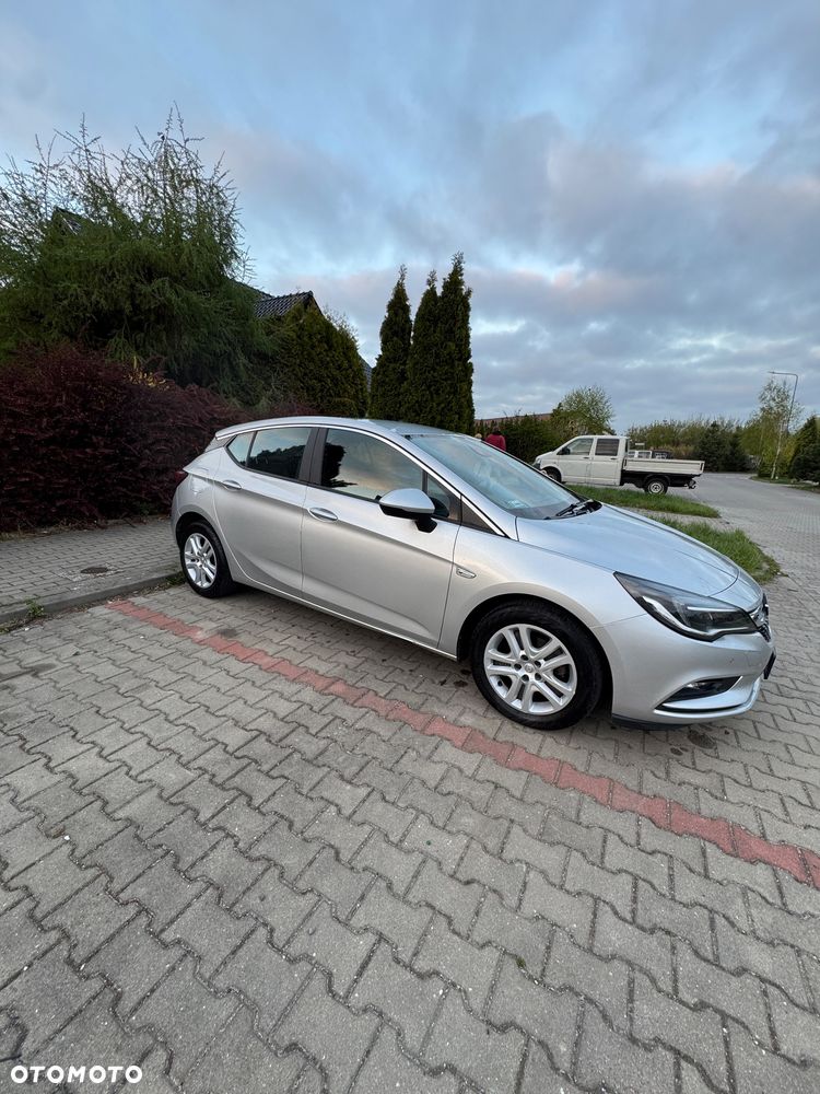Opel Astra 1.6 CDTI Enjoy - 6