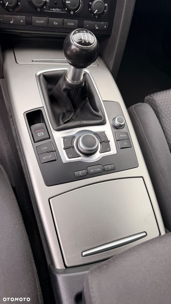 Audi A6 Avant - 9